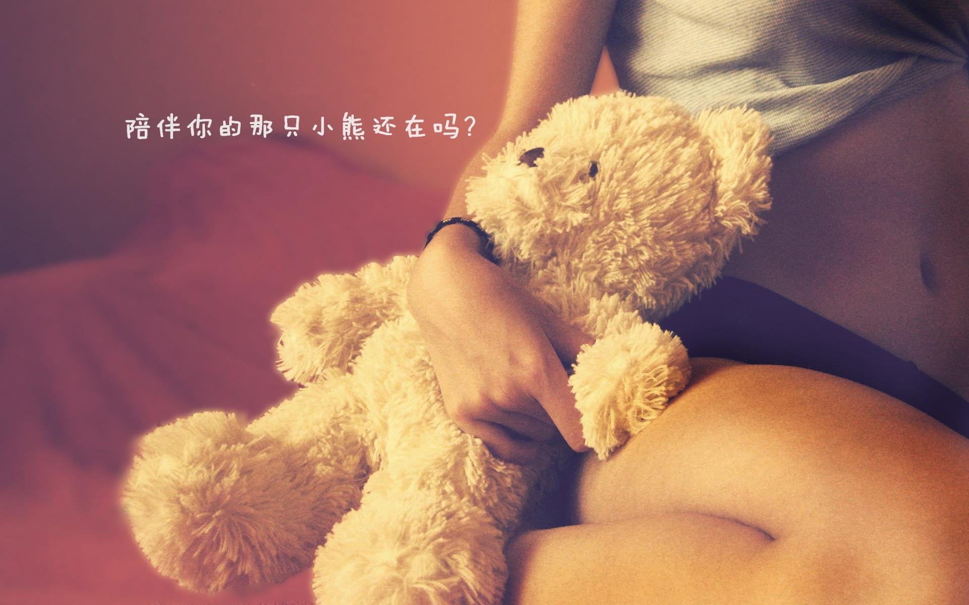 _绿茵场上的高科技:新型场地和设备助力赛事_,绿茵场的照片